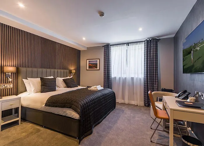 Hotel 30 Five